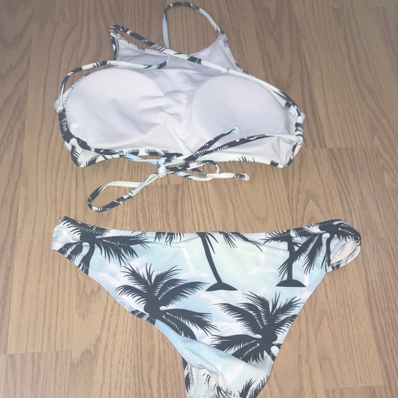 palm tree bikini top&bottom - Picture 2 of 2